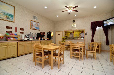 Hotel Surestay By Western Mission